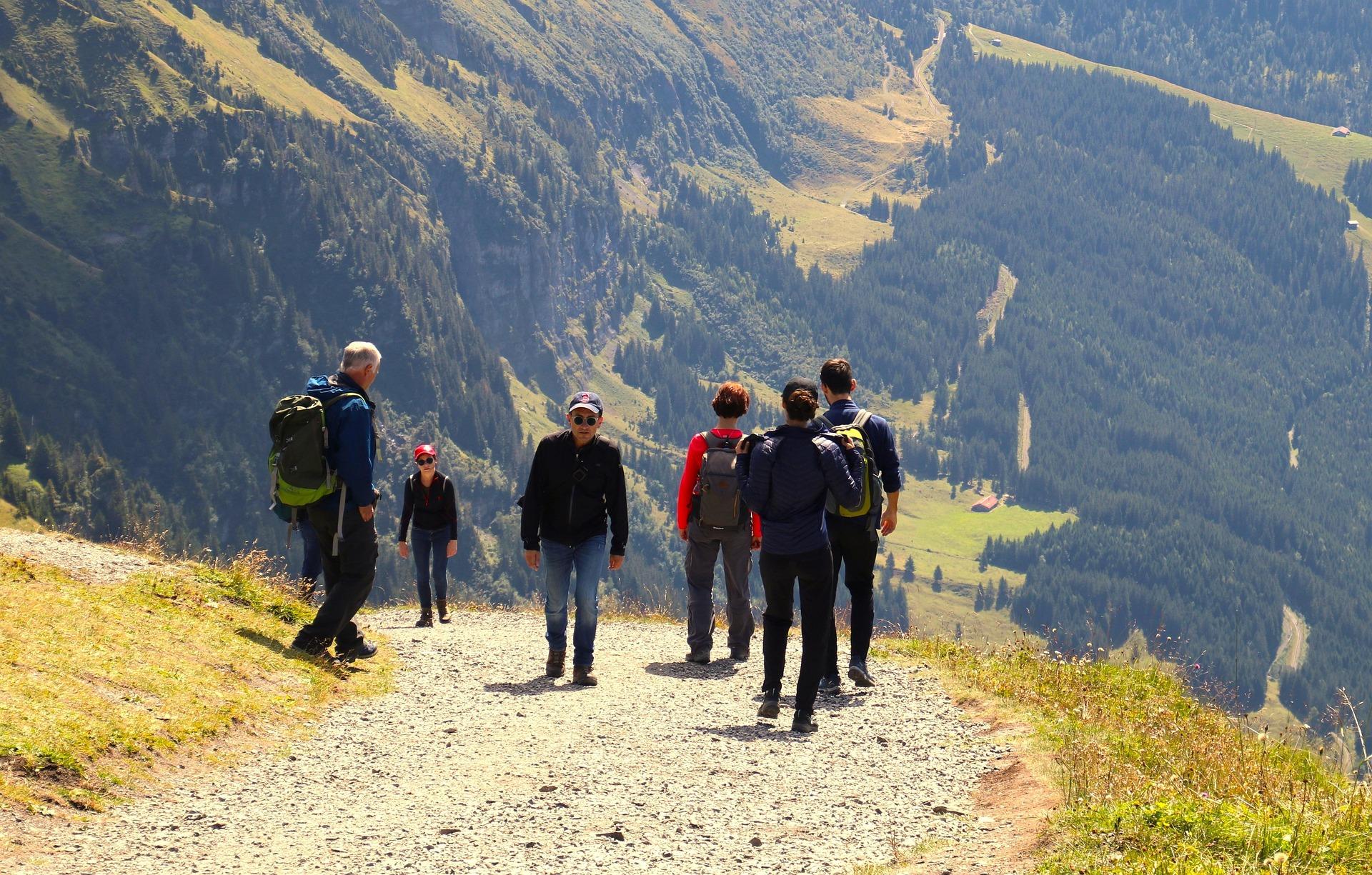 How to Recognise When Someone in Your Group Is Struggling