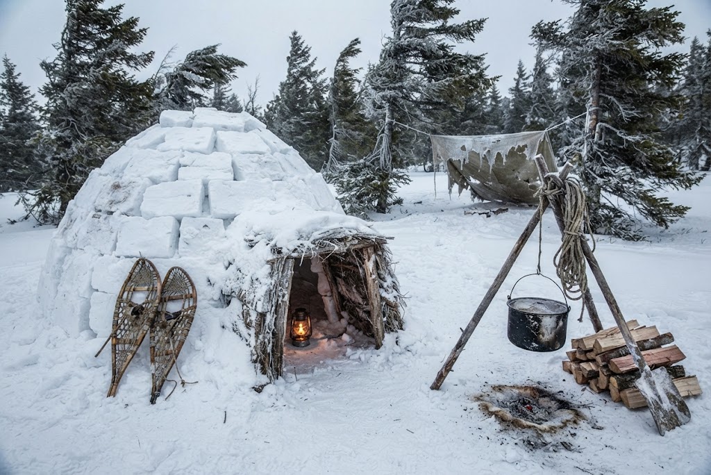 How to Build a Snow Shelter 10 How to Build a Snow Shelter